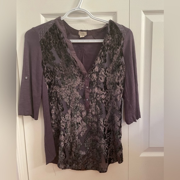 Anthropologie Tiny Broadleaf Forest Velvet burnout Henley Silk blend - Picture 3 of 3